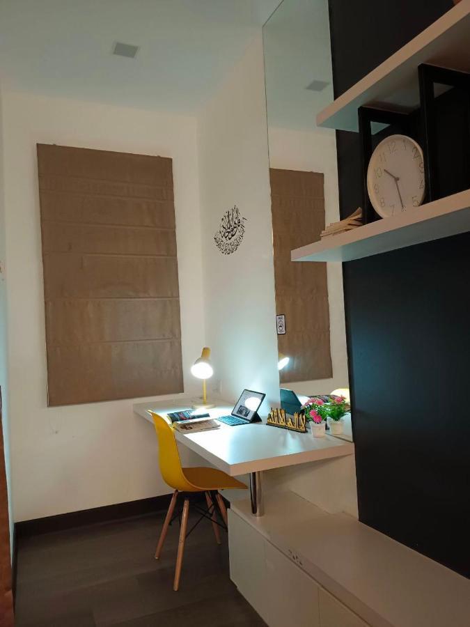 Hidayah Homestay Near Ukm And Ktm Station With High Speed Wifi - Pool & River View Bangi Exterior foto